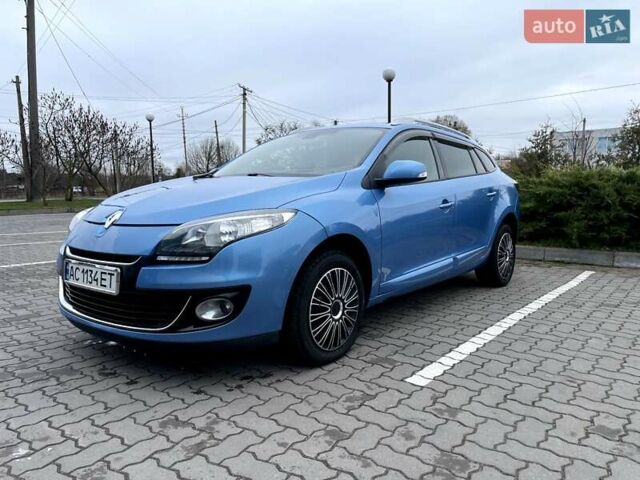 Синий Рено Меган, объемом двигателя 1.6 л и пробегом 222 тыс. км за 7300 $, фото 1 на Automoto.ua