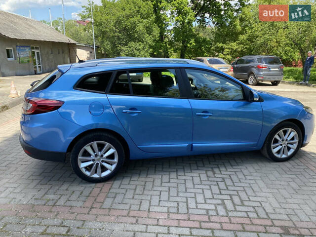 Синий Рено Меган, объемом двигателя 1.5 л и пробегом 284 тыс. км за 8300 $, фото 4 на Automoto.ua