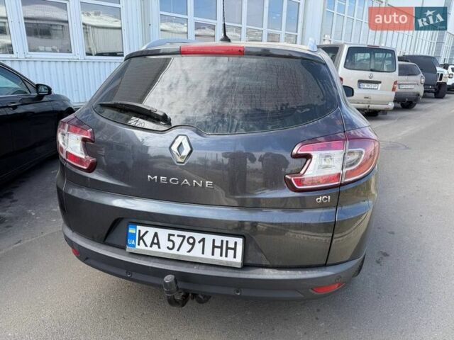 Синий Рено Меган, объемом двигателя 1.46 л и пробегом 230 тыс. км за 2300 $, фото 2 на Automoto.ua