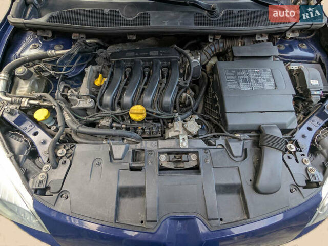 Синий Рено Меган, объемом двигателя 1.6 л и пробегом 280 тыс. км за 7500 $, фото 28 на Automoto.ua