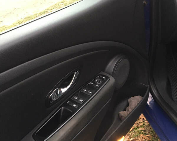 Синій Рено Меган, об'ємом двигуна 1.46 л та пробігом 232 тис. км за 8100 $, фото 7 на Automoto.ua