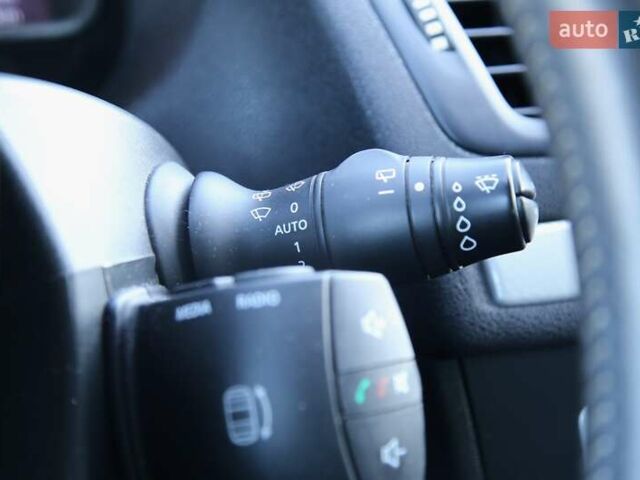 Синій Рено Меган, об'ємом двигуна 1.4 л та пробігом 214 тис. км за 8400 $, фото 22 на Automoto.ua