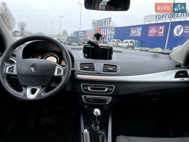 Синій Рено Меган, об'ємом двигуна 1.6 л та пробігом 222 тис. км за 8500 $, фото 13 на Automoto.ua