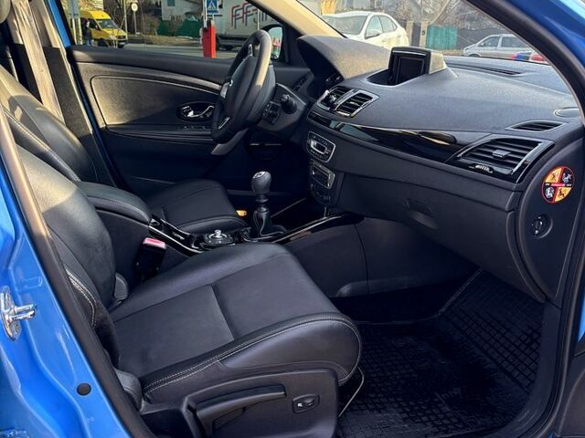 Синій Рено Меган, об'ємом двигуна 1.5 л та пробігом 291 тис. км за 8600 $, фото 12 на Automoto.ua