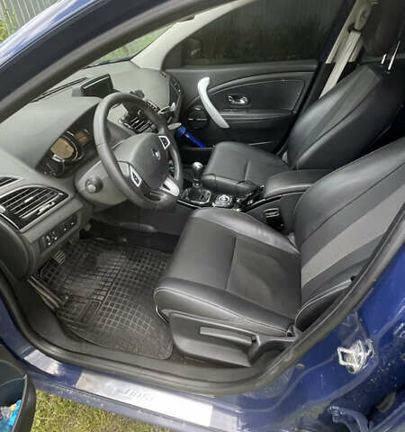 Синій Рено Меган, об'ємом двигуна 1.46 л та пробігом 240 тис. км за 6900 $, фото 6 на Automoto.ua
