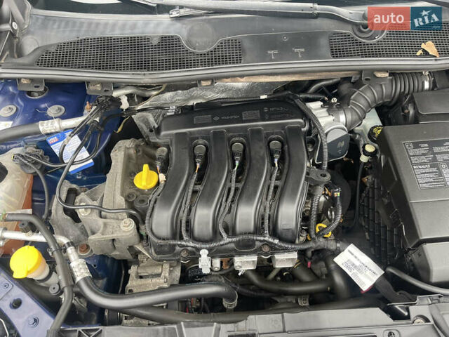 Синий Рено Меган, объемом двигателя 1.6 л и пробегом 175 тыс. км за 6999 $, фото 68 на Automoto.ua