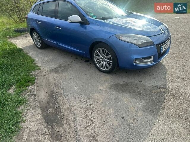 Синий Рено Меган, объемом двигателя 1.6 л и пробегом 325 тыс. км за 7700 $, фото 2 на Automoto.ua