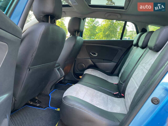 Синій Рено Меган, об'ємом двигуна 1.46 л та пробігом 301 тис. км за 9500 $, фото 9 на Automoto.ua