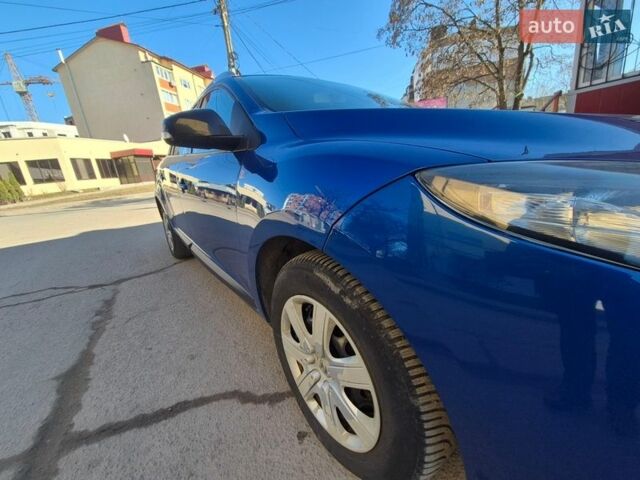 Синий Рено Меган, объемом двигателя 1.6 л и пробегом 182 тыс. км за 7600 $, фото 14 на Automoto.ua
