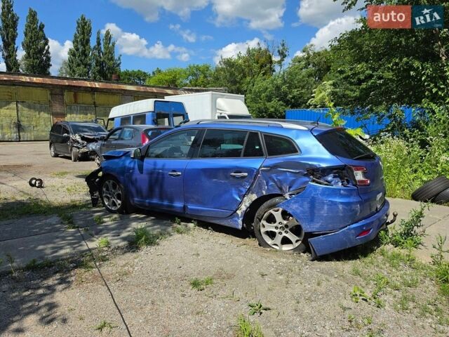 Синий Рено Меган, объемом двигателя 1.46 л и пробегом 190 тыс. км за 3000 $, фото 7 на Automoto.ua