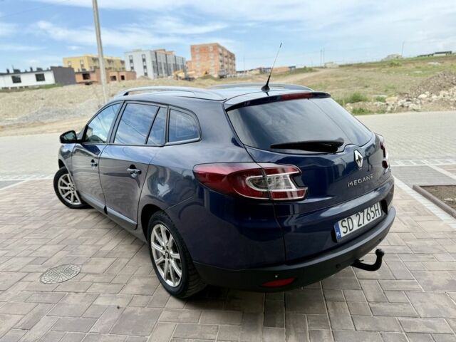 Синий Рено Меган, объемом двигателя 1.9 л и пробегом 210 тыс. км за 4200 $, фото 2 на Automoto.ua
