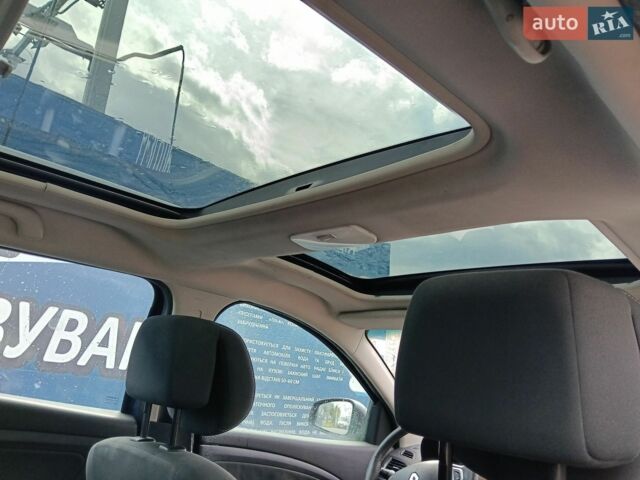 Синій Рено Меган, об'ємом двигуна 1.5 л та пробігом 242 тис. км за 5200 $, фото 12 на Automoto.ua