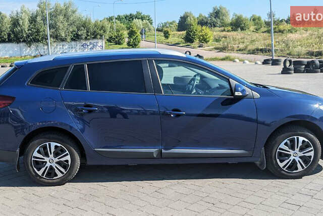 Синий Рено Меган, объемом двигателя 1.6 л и пробегом 280 тыс. км за 7500 $, фото 7 на Automoto.ua