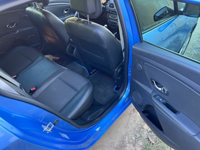 Синій Рено Меган, об'ємом двигуна 1.5 л та пробігом 236 тис. км за 8300 $, фото 11 на Automoto.ua