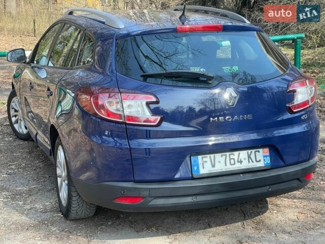 Синий Рено Меган, объемом двигателя 1.46 л и пробегом 281 тыс. км за 6800 $, фото 46 на Automoto.ua