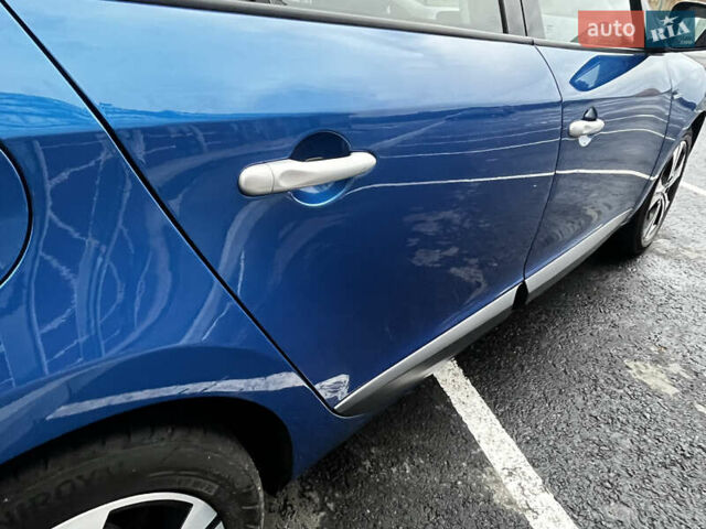 Синій Рено Меган, об'ємом двигуна 1.4 л та пробігом 238 тис. км за 6950 $, фото 27 на Automoto.ua