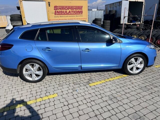 Синій Рено Меган, об'ємом двигуна 1.5 л та пробігом 236 тис. км за 8300 $, фото 21 на Automoto.ua