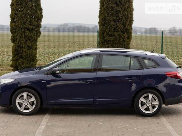 Синий Рено Меган, объемом двигателя 1.46 л и пробегом 197 тыс. км за 8199 $, фото 12 на Automoto.ua