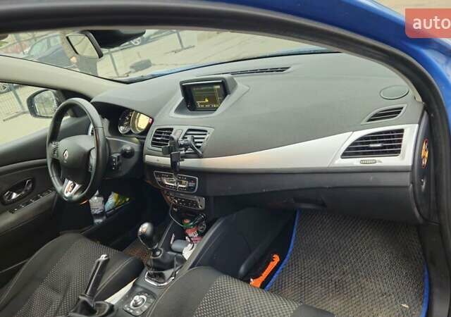 Синий Рено Меган, объемом двигателя 1.46 л и пробегом 265 тыс. км за 7900 $, фото 19 на Automoto.ua