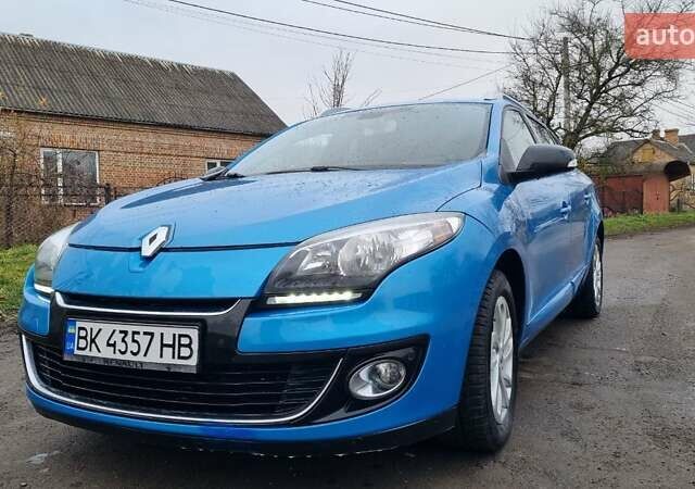 Синий Рено Меган, объемом двигателя 1.5 л и пробегом 187 тыс. км за 8700 $, фото 7 на Automoto.ua