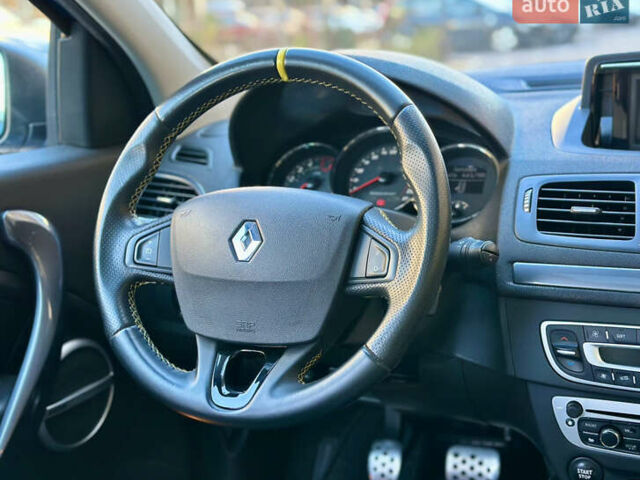 Синий Рено Меган, объемом двигателя 1.5 л и пробегом 228 тыс. км за 10490 $, фото 31 на Automoto.ua