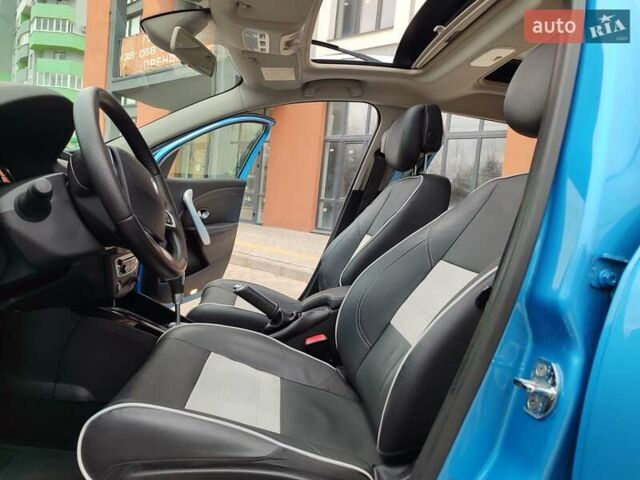 Синий Рено Меган, объемом двигателя 1.5 л и пробегом 200 тыс. км за 8999 $, фото 53 на Automoto.ua