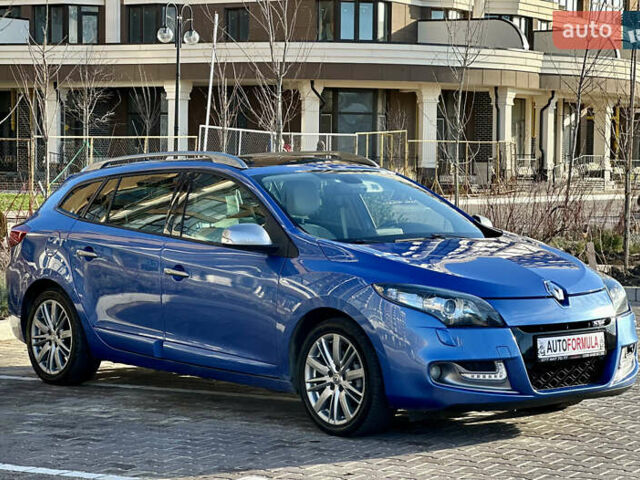 Синий Рено Меган, объемом двигателя 1.5 л и пробегом 228 тыс. км за 10490 $, фото 1 на Automoto.ua