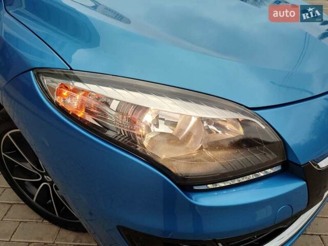 Синий Рено Меган, объемом двигателя 1.5 л и пробегом 200 тыс. км за 8999 $, фото 1 на Automoto.ua