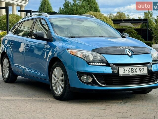 Синій Рено Меган, об'ємом двигуна 1.5 л та пробігом 227 тис. км за 8750 $, фото 101 на Automoto.ua