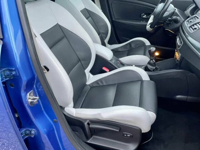 Синій Рено Меган, об'ємом двигуна 2 л та пробігом 82 тис. км за 4300 $, фото 8 на Automoto.ua