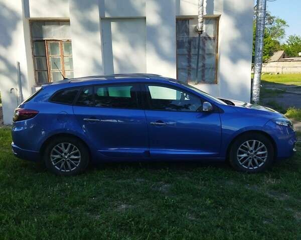 Синій Рено Меган, об'ємом двигуна 1.46 л та пробігом 235 тис. км за 9200 $, фото 2 на Automoto.ua