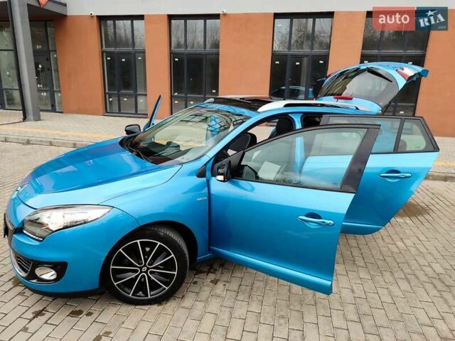 Синий Рено Меган, объемом двигателя 1.5 л и пробегом 200 тыс. км за 8999 $, фото 88 на Automoto.ua