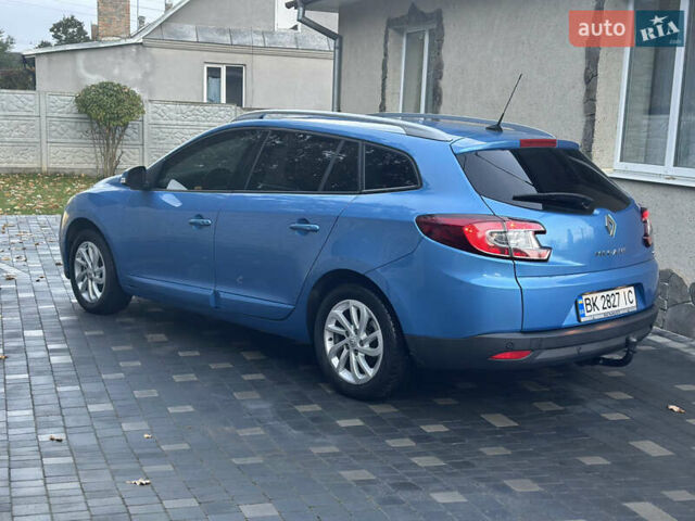 Синий Рено Меган, объемом двигателя 1.5 л и пробегом 257 тыс. км за 8600 $, фото 5 на Automoto.ua