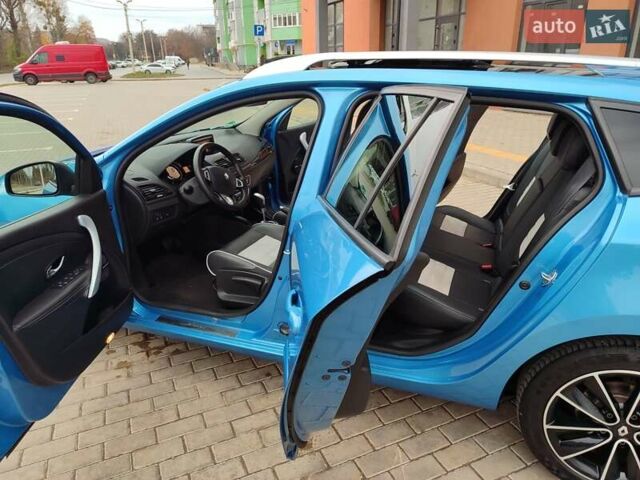 Синий Рено Меган, объемом двигателя 1.5 л и пробегом 200 тыс. км за 8999 $, фото 95 на Automoto.ua