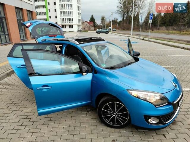 Синий Рено Меган, объемом двигателя 1.5 л и пробегом 200 тыс. км за 8999 $, фото 103 на Automoto.ua