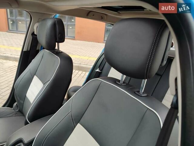 Синий Рено Меган, объемом двигателя 1.5 л и пробегом 200 тыс. км за 8999 $, фото 52 на Automoto.ua