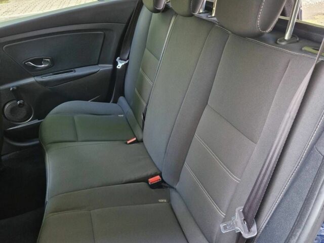 Синій Рено Меган, об'ємом двигуна 0 л та пробігом 195 тис. км за 7115 $, фото 6 на Automoto.ua