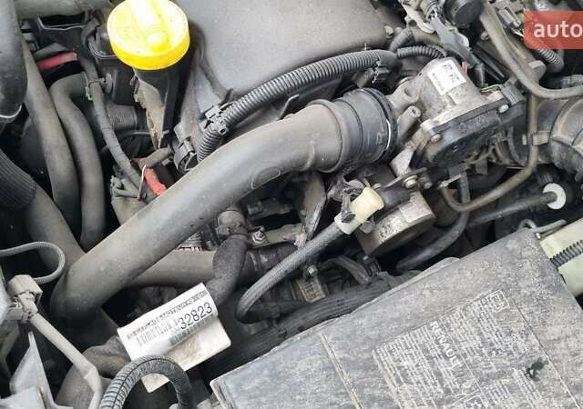 Синий Рено Меган, объемом двигателя 1.5 л и пробегом 187 тыс. км за 8700 $, фото 18 на Automoto.ua