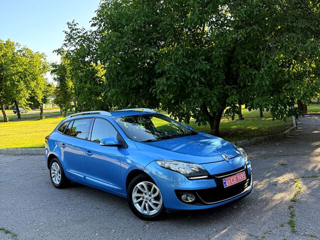Синий Рено Меган, объемом двигателя 1.5 л и пробегом 242 тыс. км за 8850 $, фото 1 на Automoto.ua