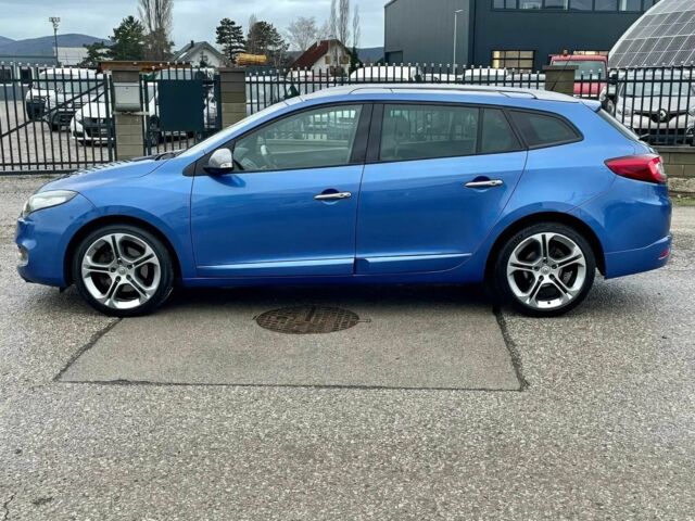 Синій Рено Меган, об'ємом двигуна 2 л та пробігом 82 тис. км за 4300 $, фото 3 на Automoto.ua