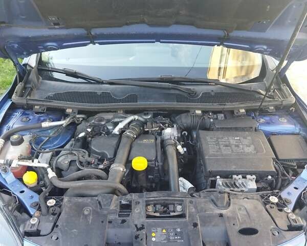 Синій Рено Меган, об'ємом двигуна 1.46 л та пробігом 235 тис. км за 9200 $, фото 16 на Automoto.ua