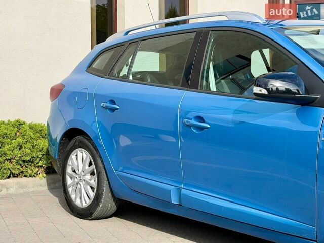 Синій Рено Меган, об'ємом двигуна 1.5 л та пробігом 227 тис. км за 8750 $, фото 38 на Automoto.ua