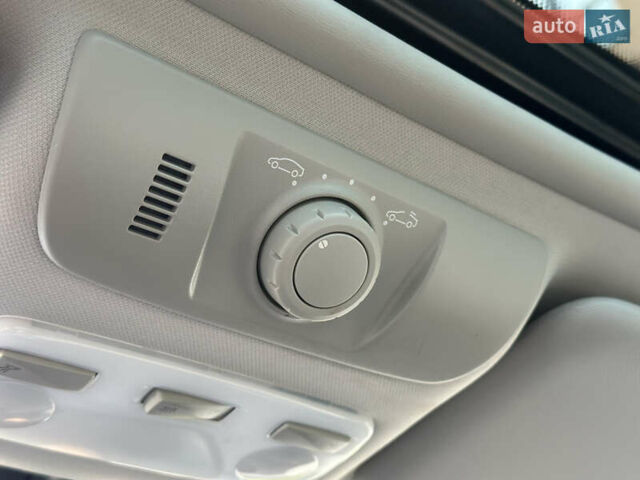 Синий Рено Меган, объемом двигателя 1.5 л и пробегом 228 тыс. км за 10490 $, фото 45 на Automoto.ua