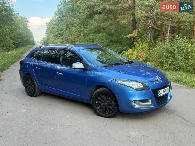 Синий Рено Меган, объемом двигателя 1.5 л и пробегом 290 тыс. км за 8500 $, фото 2 на Automoto.ua