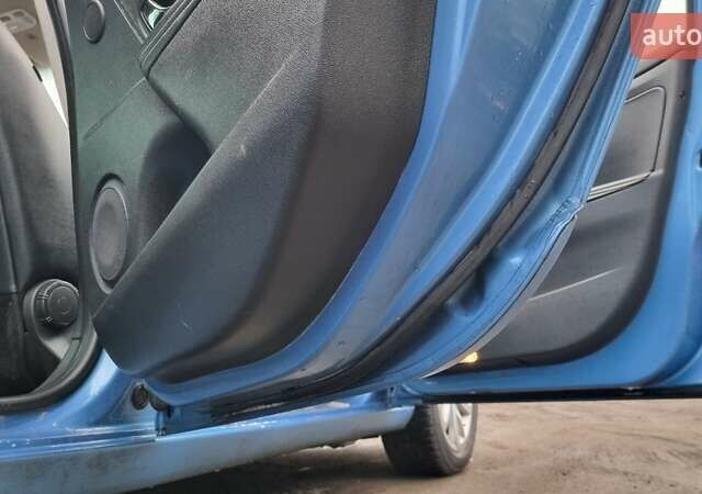 Синий Рено Меган, объемом двигателя 1.5 л и пробегом 187 тыс. км за 8700 $, фото 10 на Automoto.ua