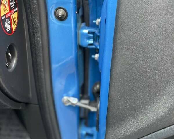 Синий Рено Меган, объемом двигателя 1.46 л и пробегом 211 тыс. км за 10000 $, фото 47 на Automoto.ua