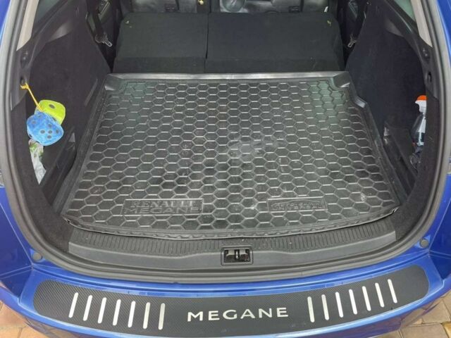 Синий Рено Меган, объемом двигателя 1 л и пробегом 245 тыс. км за 9500 $, фото 12 на Automoto.ua