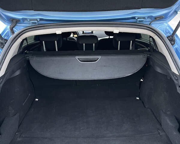 Синий Рено Меган, объемом двигателя 1.6 л и пробегом 279 тыс. км за 8350 $, фото 52 на Automoto.ua