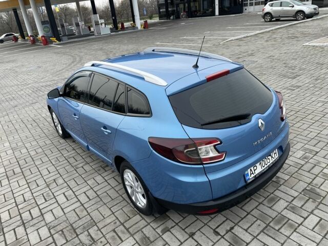 Синий Рено Меган, объемом двигателя 1.6 л и пробегом 279 тыс. км за 8350 $, фото 10 на Automoto.ua
