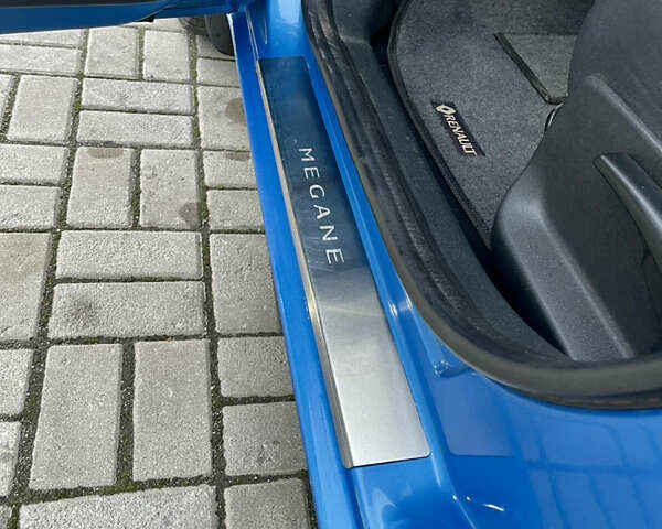 Синій Рено Меган, об'ємом двигуна 1.6 л та пробігом 280 тис. км за 7950 $, фото 42 на Automoto.ua